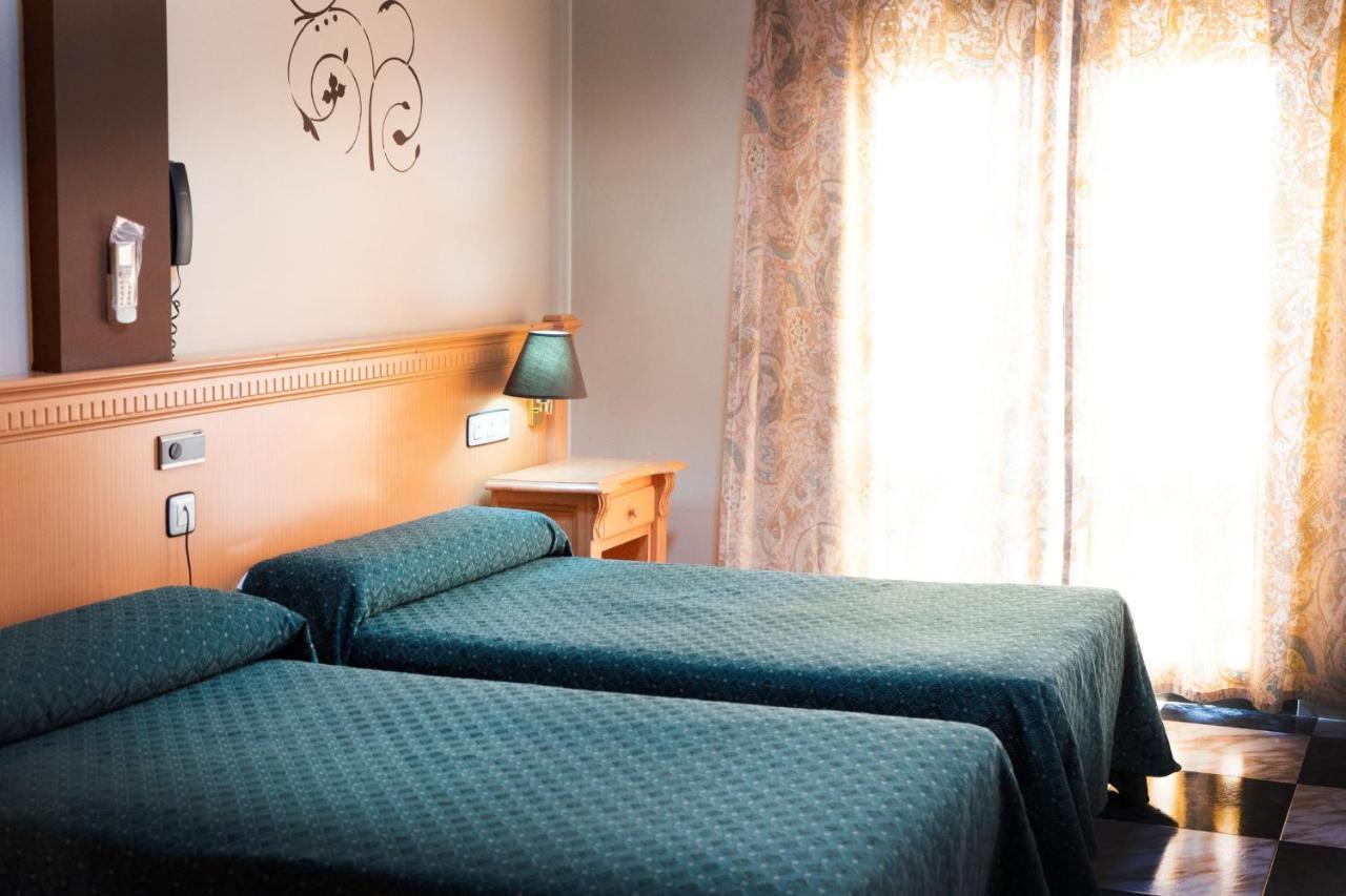 Hotel El Cruce Чаучина Экстерьер фото